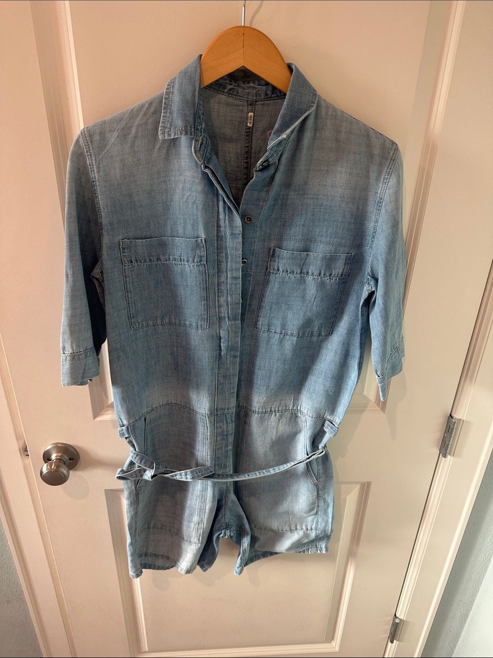 GAP Light Blue Denim Button-Front Casual Shirt